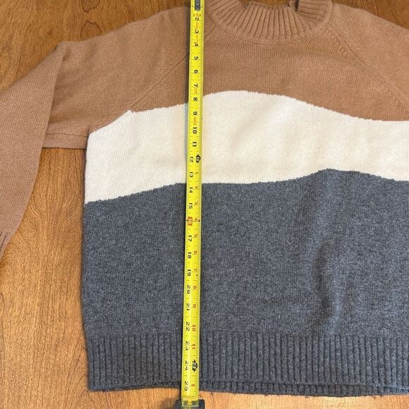 United By Blue Recycled Abstract Sweater - Picture 10 of 11